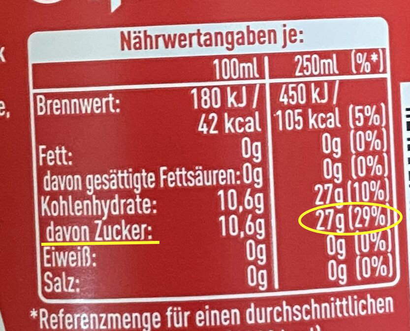 nutrition_ Nährwerttabelle mit Angaben zu Brennwert, Fett, Kohlenhydraten und Zucker in einem Lebensmittelprodukt.